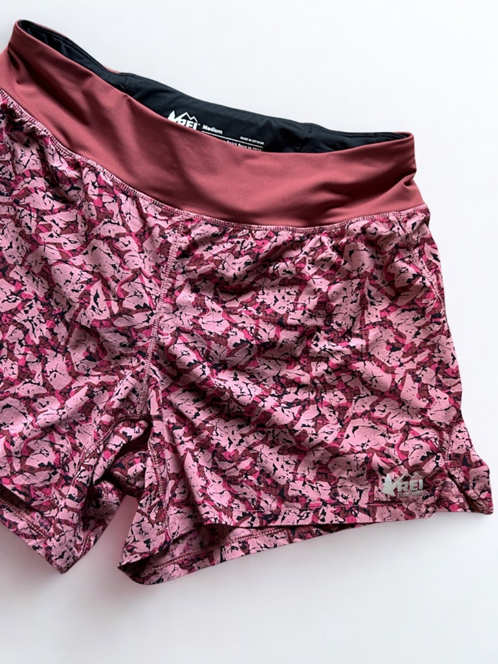REI Co-Op Swiftland 5" Running Shorts Rocky Ridge Shaded Sumac Size Medium - Picture 2 of 16